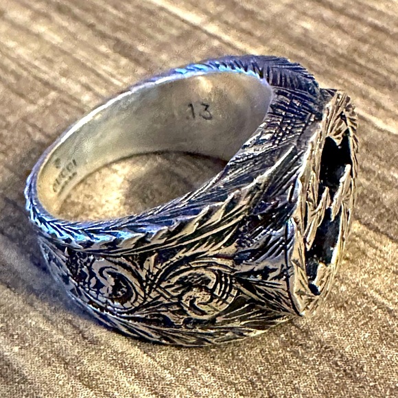 WOW POSHMARK - Authentic Gucci Sterling Silver GG Etched Ring - Picture 6 of 13